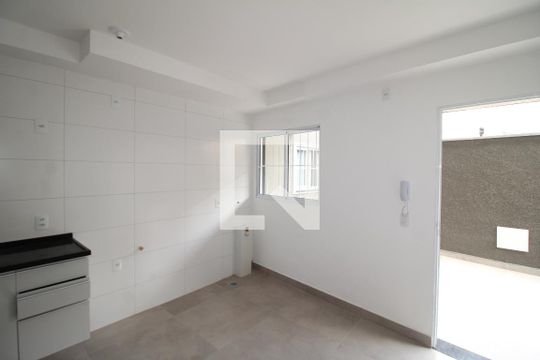 Apartamento para alugar com 1 quarto, 27m² em Vila Diva, São Paulo