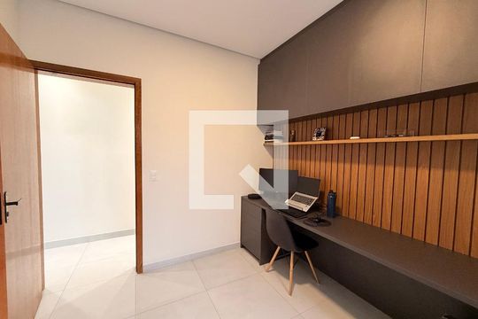 Quarto 1 de casa à venda com 3 quartos, 149m² em Jardim Marambaia Ii, Jundiaí