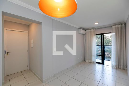 SALA DOIS AMBIENTES COM VARANDA de apartamento para alugar com 3 quartos, 65m² em Parque Brasília, Campinas