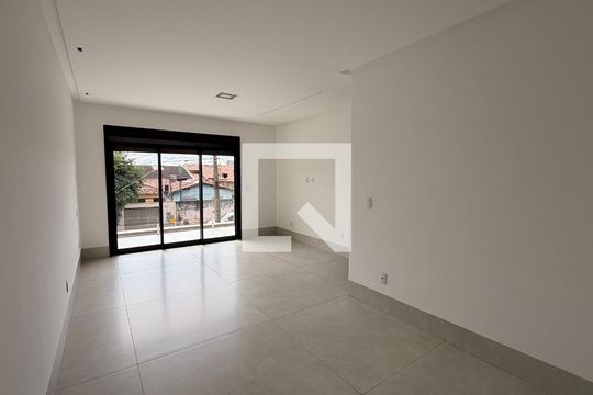 Suíte 1 de casa à venda com 3 quartos, 190m² em Jardim América, Goiânia