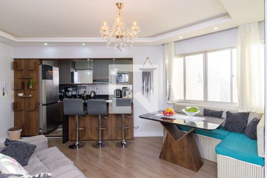 Sala de apartamento para alugar com 2 quartos, 72m² em Jardim Maristela, São Paulo