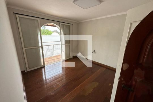 Casa para alugar com 15 quartos, 1000m² em Chácara Primavera, Campinas