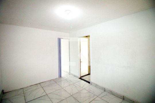 Apartamento para alugar com 2 quartos, 46m² em Irajá, Rio de Janeiro