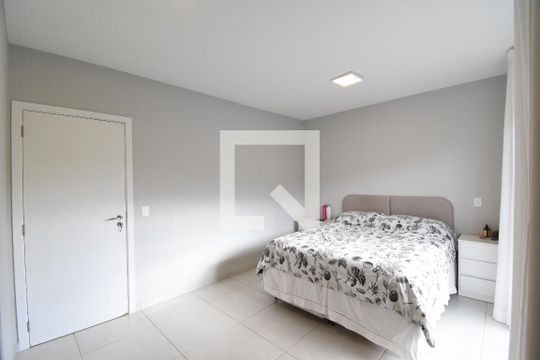 Suíte de casa de condomínio para alugar com 3 quartos, 130m² em Barreirinha, Curitiba