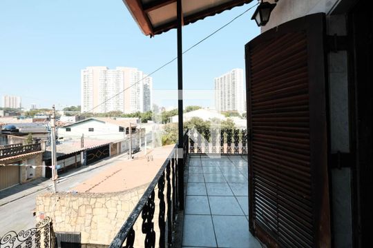 Quarto 1 de casa para alugar com 4 quartos, 260m² em Vila Ré, São Paulo