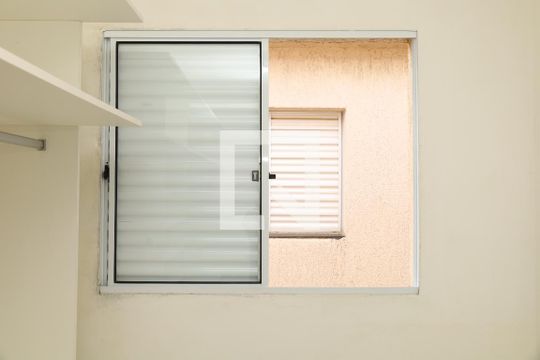 Quarto 1 de apartamento à venda com 2 quartos, 48m² em Conjunto Residencial José Bonifácio, São Paulo