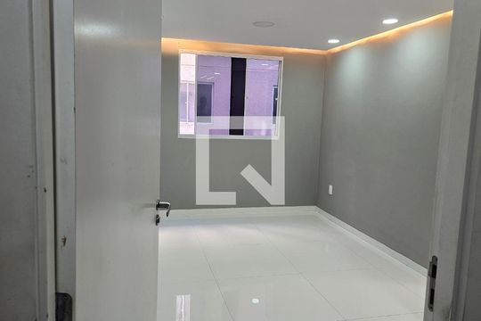 Quarto de apartamento para alugar com 2 quartos, 48m² em Santíssimo, Rio de Janeiro