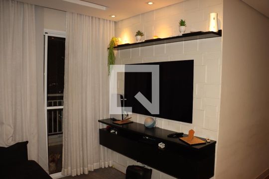 Apartamento à venda com 2 quartos, 58m² em Vila Ema, São Paulo