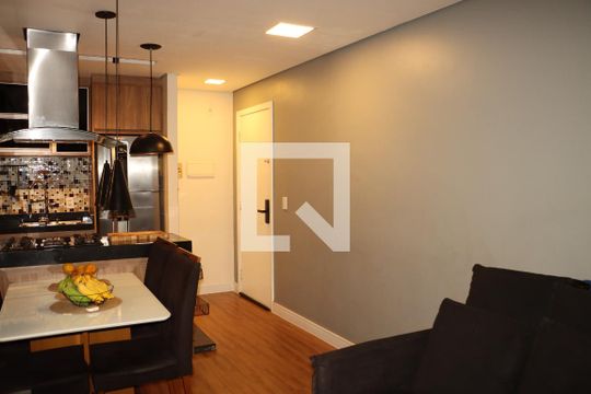 Apartamento à venda com 2 quartos, 58m² em Vila Ema, São Paulo