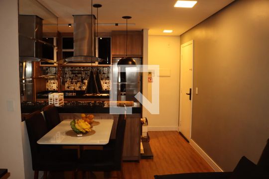 Apartamento à venda com 2 quartos, 58m² em Vila Ema, São Paulo