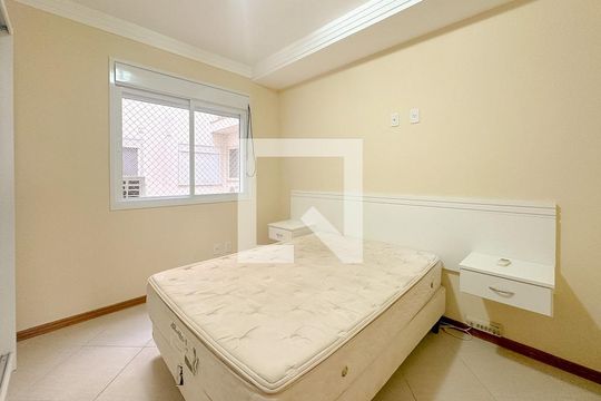 Quarto 1 de apartamento para alugar com 3 quartos, 120m² em Ingleses Norte, Florianópolis