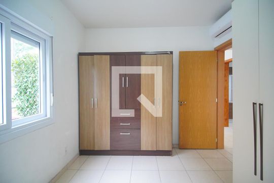 Quarto 1 de apartamento para alugar com 2 quartos, 71m² em Rondônia, Novo Hamburgo
