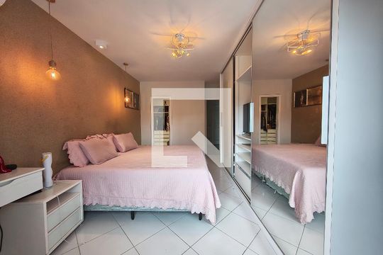 Suíte 1 de casa de condomínio à venda com 5 quartos, 403m² em Barra da Tijuca, Rio de Janeiro