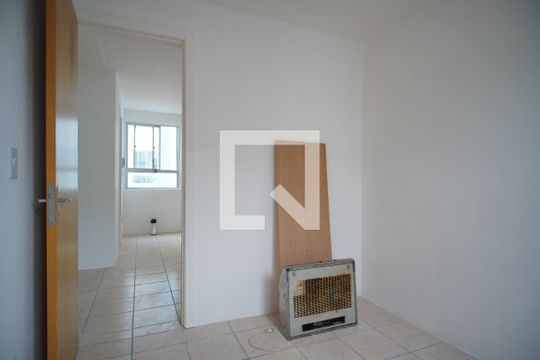 Quarto 1 de apartamento para alugar com 2 quartos, 40m² em Rubem Berta, Porto Alegre