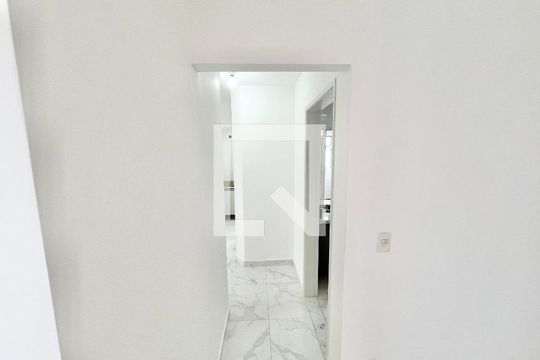 Corredor de apartamento para alugar com 2 quartos, 60m² em Lauzane Paulista, São Paulo