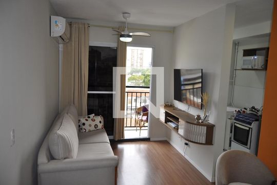 Apartamento para alugar com 1 quarto, 33m² em Riachuelo, Rio de Janeiro
