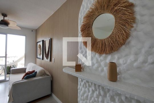 Sala de apartamento para alugar com 2 quartos, 55m² em Taquara, Rio de Janeiro
