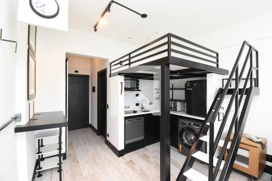 Studio de kitnet/studio para alugar com 1 quarto, 29m² em Centro, Curitiba