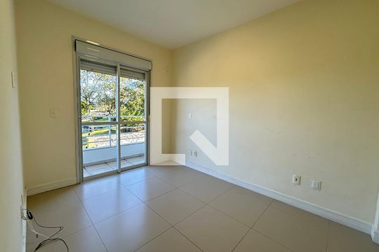 Suíte 1 de casa de condomínio para alugar com 3 quartos, 205m² em Sambaqui, Florianópolis