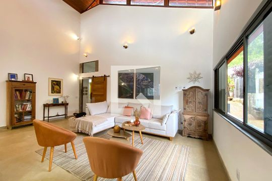 Sala de casa de condomínio à venda com 4 quartos, 245m² em Ouro Velho Mansões, Nova Lima