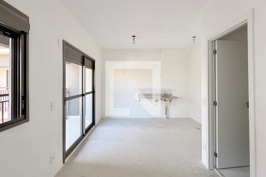 Quarto de kitnet/studio à venda com 1 quarto, 28m² em Brooklin, São Paulo