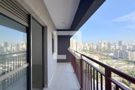 Sacada de kitnet/studio à venda com 1 quarto, 28m² em Brooklin, São Paulo