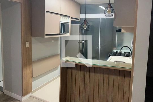 Cozinha de apartamento para alugar com 3 quartos, 64m² em Jardim das Oliveiras, Jacareí