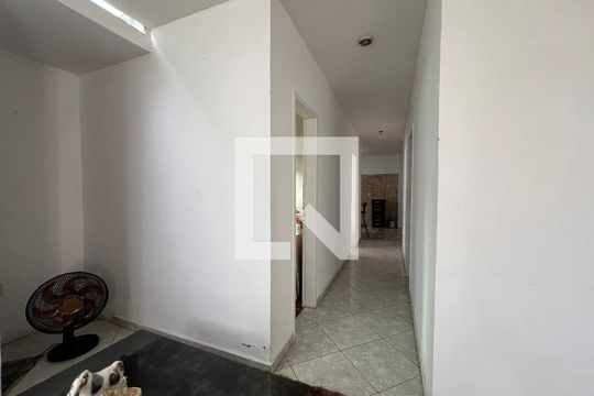 Corredor de casa para alugar com 2 quartos, 130m² em Aeroporto, Juiz de Fora
