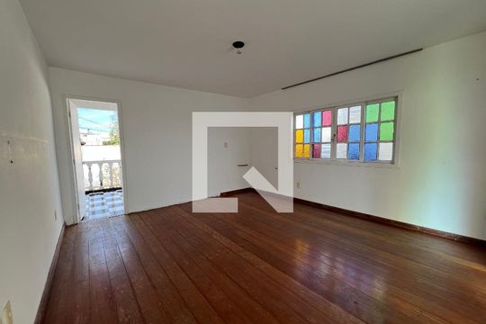 Sala/Quarto de casa para alugar com 2 quartos, 280m² em Aeroporto, Juiz de Fora