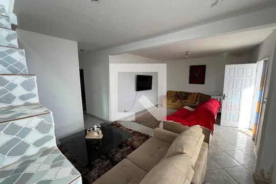 Sala de casa para alugar com 4 quartos, 360m² em Aeroporto, Juiz de Fora