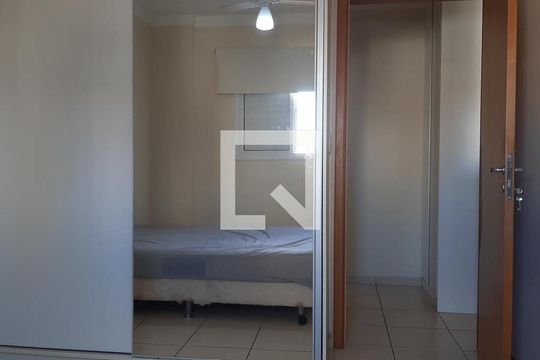 Quarto de apartamento para alugar com 1 quarto, 40m² em Jardim Nova Alianca, Ribeirão Preto