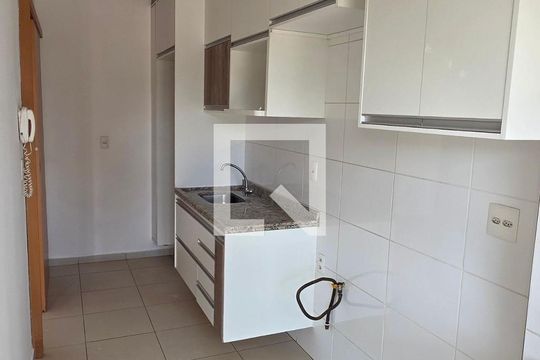 Cozinha de apartamento para alugar com 2 quartos, 55m² em Jardim Palma Travassos, Ribeirão Preto