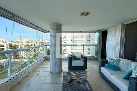 Varanda de apartamento para alugar com 5 quartos, 200m² em Jardim das Conchas, Guarujá