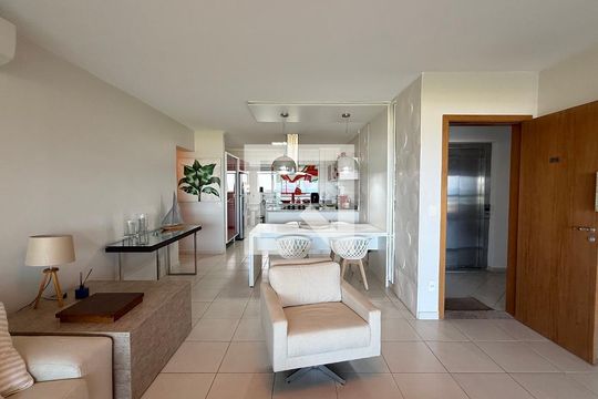 Sala de apartamento para alugar com 5 quartos, 200m² em Jardim das Conchas, Guarujá