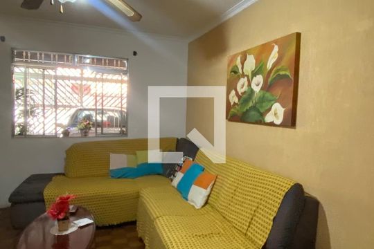 Sala de casa à venda com 4 quartos, 180m² em Cidade das Flores, Osasco