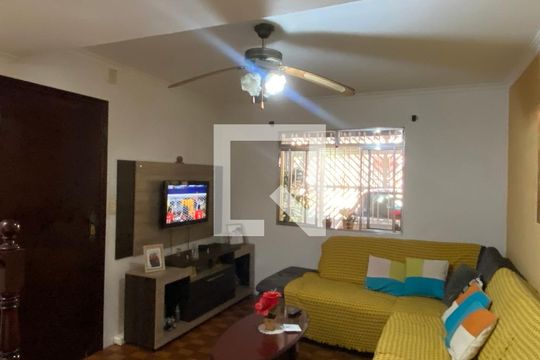 Sala de casa à venda com 4 quartos, 180m² em Cidade das Flores, Osasco