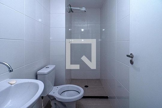 banheiro social_2 de apartamento à venda com 1 quarto, 25m² em Sacoma, São Paulo