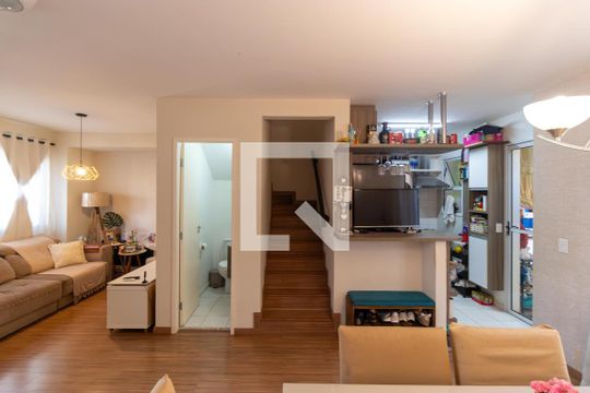 Salas de casa de condomínio para alugar com 3 quartos, 77m² em Parque Imperador, Campinas