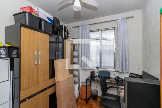 Quarto 1 de apartamento à venda com 3 quartos, 70m² em Vista Alegre, Rio de Janeiro