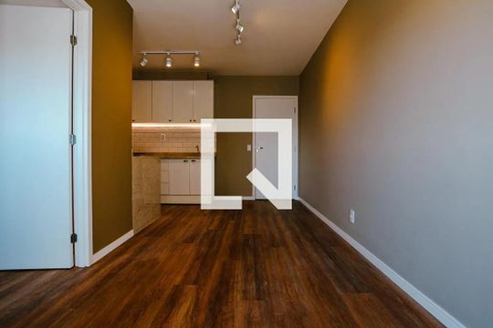 Sala de apartamento para alugar com 1 quarto, 31m² em Vila Sonia, São Paulo