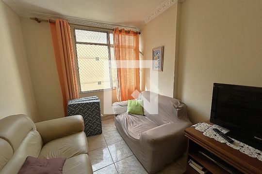 Sala de apartamento para alugar com 2 quartos, 73m² em Campinho, Rio de Janeiro