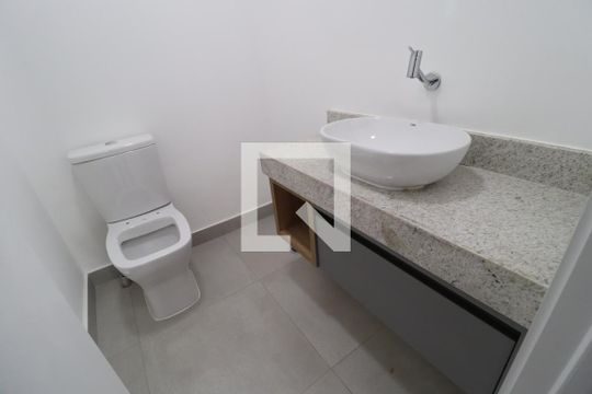 Apartamento para alugar com 2 quartos, 96m² em Gávea, Uberlândia