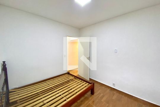 Casa à venda com 3 quartos, 114m² em Parque Santo Antonio, Guarulhos