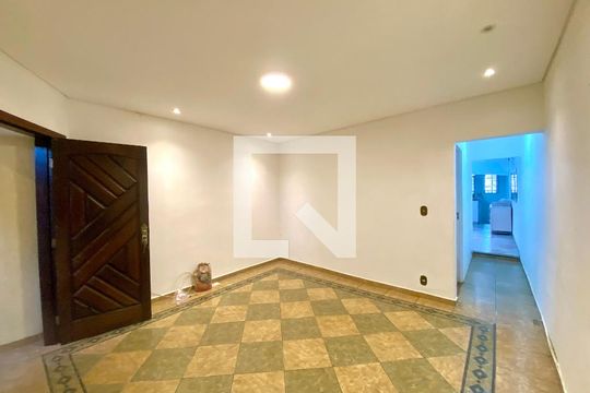 Casa à venda com 3 quartos, 114m² em Parque Santo Antonio, Guarulhos