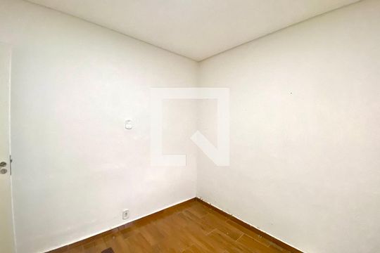 Casa à venda com 3 quartos, 114m² em Parque Santo Antonio, Guarulhos