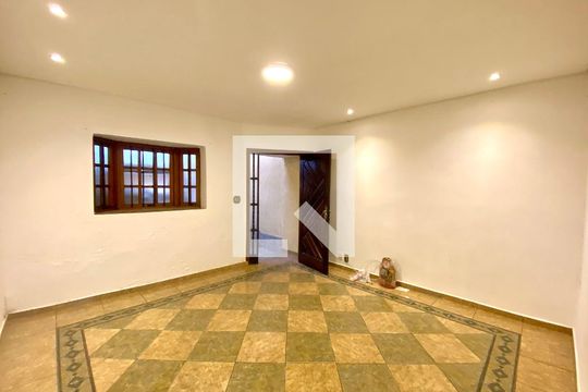 Casa à venda com 3 quartos, 114m² em Parque Santo Antonio, Guarulhos
