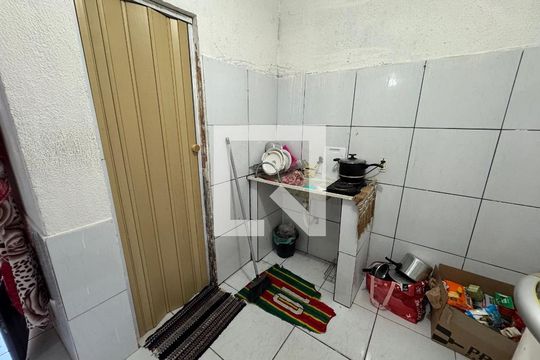 Cozinha Anexo 1 de casa à venda com 8 quartos, 249m² em QNM 23, Brasília