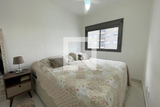 Quarto 1 de apartamento para alugar com 2 quartos, 55m² em Vila Sonia, São Paulo