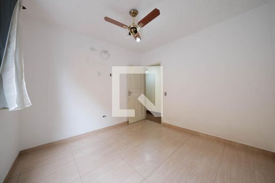 Quarto 1 de casa para alugar com 2 quartos, 125m² em Vila Matilde, São Paulo