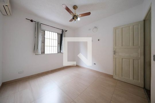 Quarto 1 de casa para alugar com 2 quartos, 125m² em Vila Matilde, São Paulo